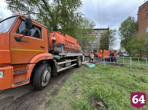В Энгельсе прилагают максимум усилий для восстановления системы водоотведения